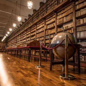 Salone Teresiano della Biblioteca Universitaria di Pavia