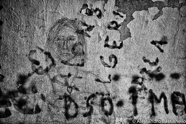 Il chiaroscuro delle carceri. Il percorso del detenuto dall'ingresso alla cella :: mostra virtuale
